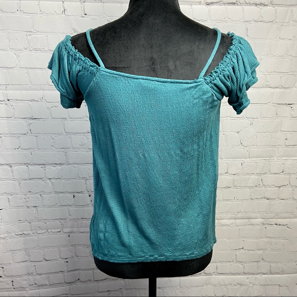 Aeropostale Cold Shoulder Ruffle Top - Picture 3 of 6